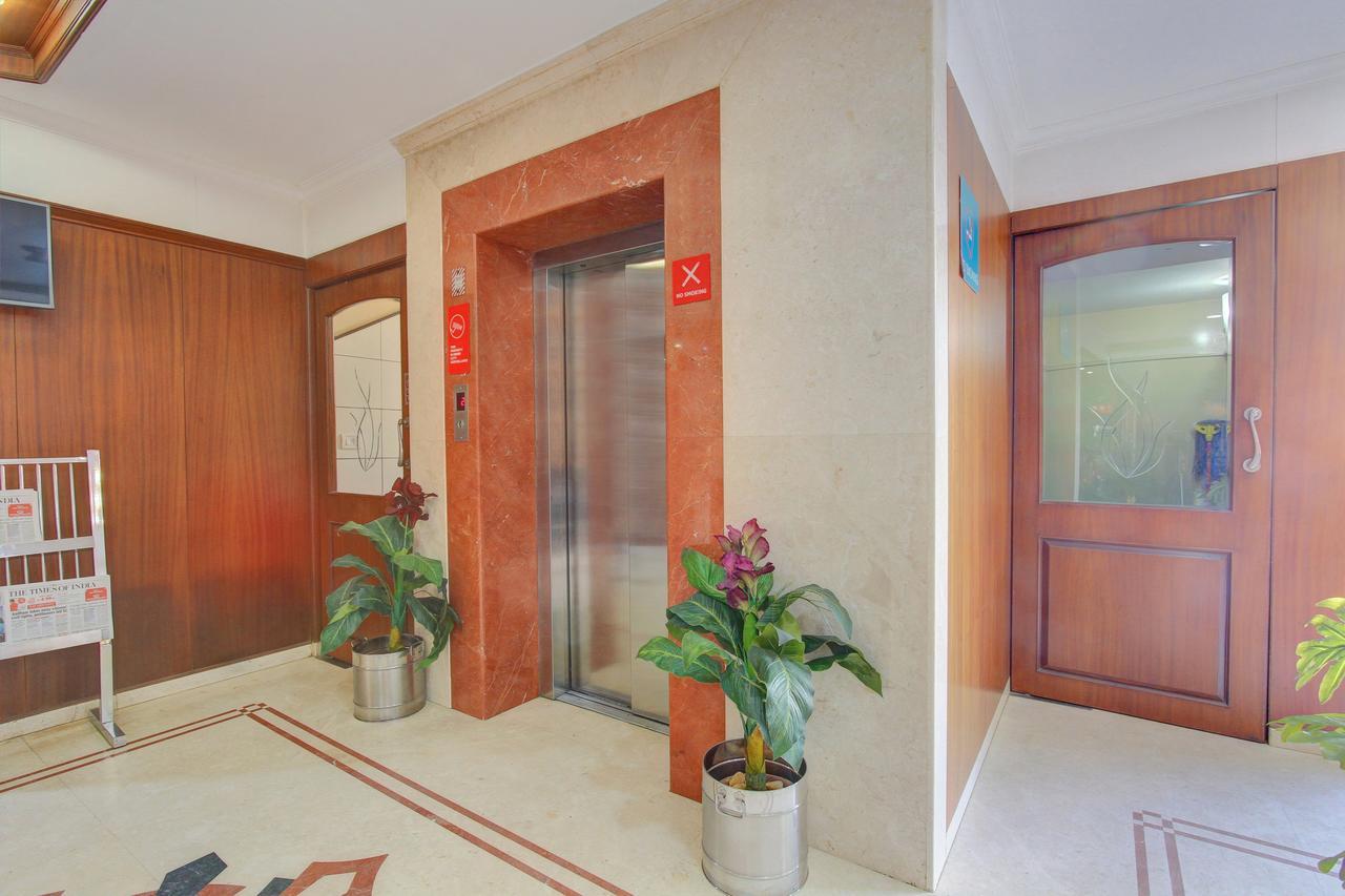 Oyo 11390 Vaibhav Residency Hotel Bangalore Exterior photo