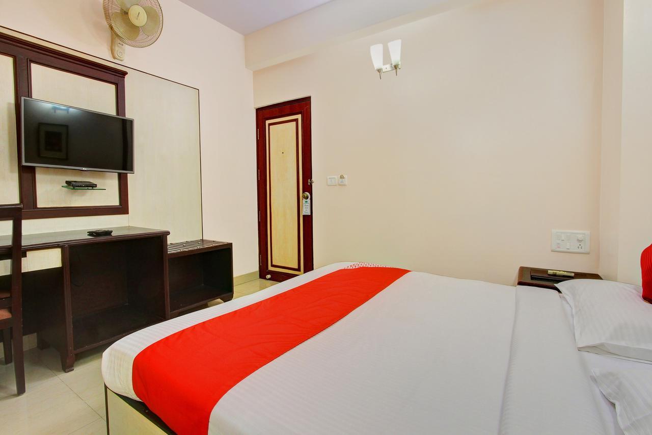 Oyo 11390 Vaibhav Residency Hotel Bangalore Exterior photo